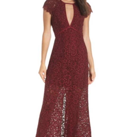 Harlyn Cap Sleeve Lace Gown - Picture 1 of 2